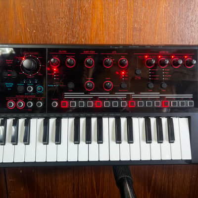 Roland JD-Xi Analog/Digital Synthesizer with Vocoder w/ power supply image 4