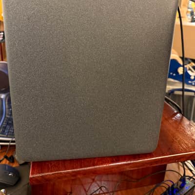 KRK V8 V Series 2-Way 8" Active Studio Monitors (Pair) 2000 - 2005 - Black image 4