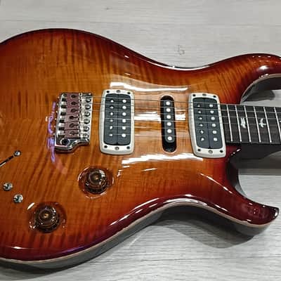 PRS Modern Eagle V 2023 - Present - Dark Cherry Burst image 2