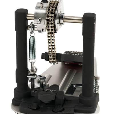 DW - 9000 Series Single Bass Drum Pedal With Bag image 3