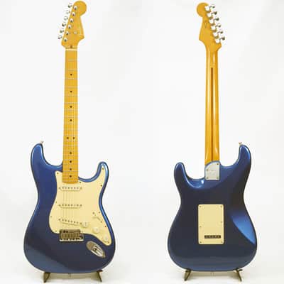 Fender American Ultra Stratocaster (Cobra Blue/Maple) [USED] image 2