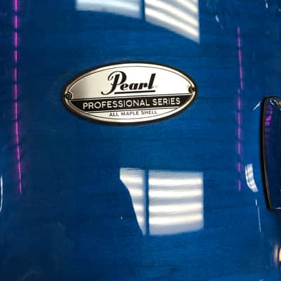 Pearl Professional Series 22x18 Bass Drum #113 - Sheer Blue image 2