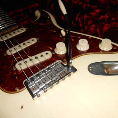 Fender Road Worn 60's Stratocaster 2008-2016 - w/ hand wound Custom Shop loaded guard and case image 3