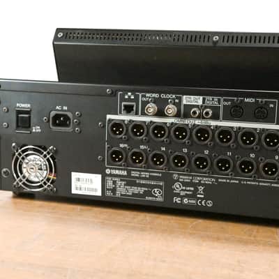 Yamaha LS9-32 32-Input Digital Mixing Console CG0110C image 11