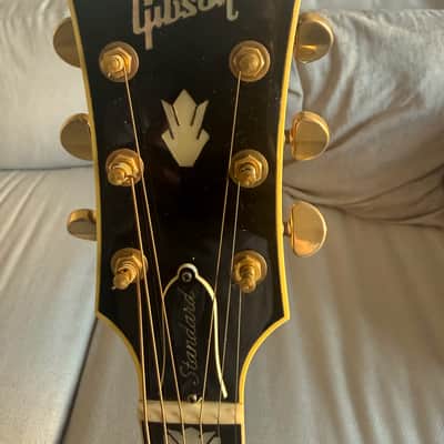 Gibson J-200 Standard 2009 - 2013 - Vintage Sunburst image 4