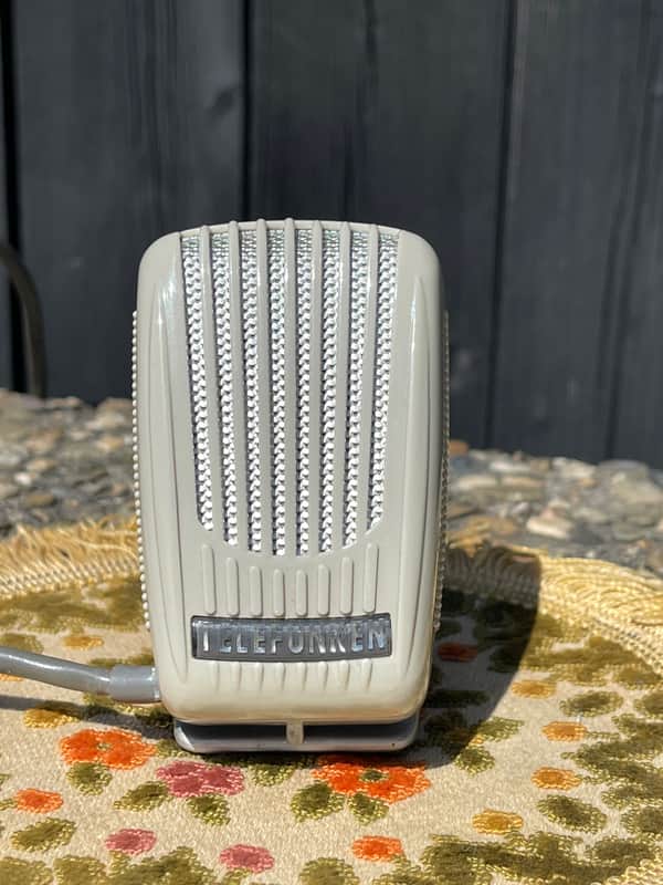 Telefunken D9A microphone 1965 gray vintage sound  mic image 1