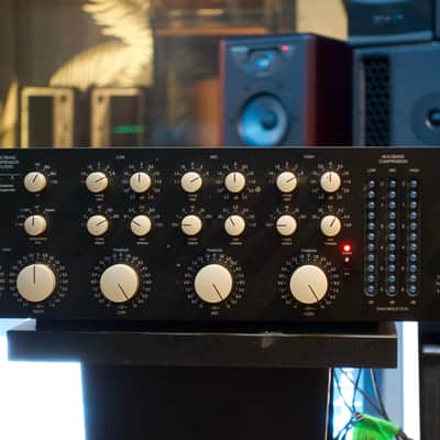 Maselec MLA-3 Stereo Triband Compressor 2010s - Black image 4