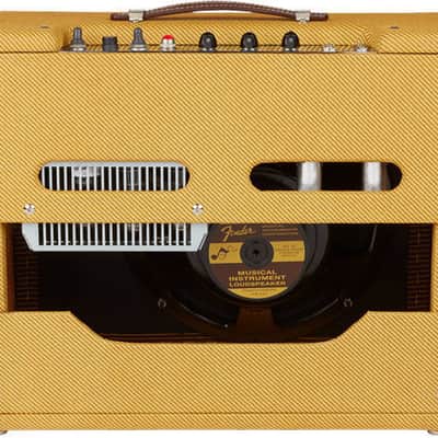 Fender 57 Custom Deluxe Combo Tweed image 3