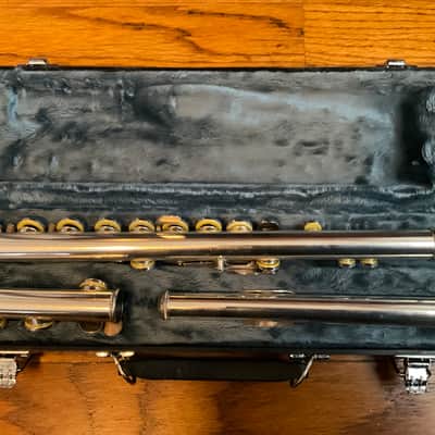 Yamaha  285SII Open Hole Flute All New Pads, Clean image 6