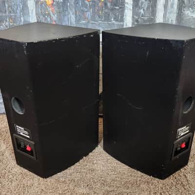 Yamaha Yamaha NS-AP6500F front surround sound bookshelf speakers 90 image 5