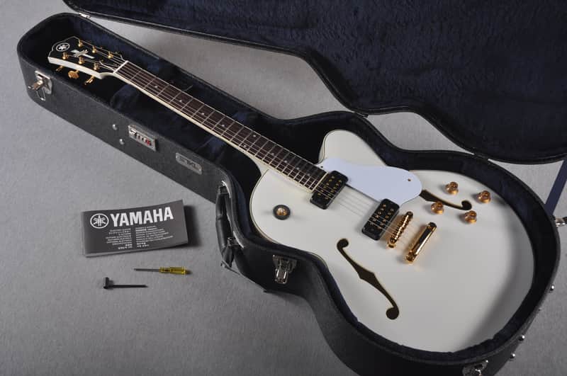 2016 Yamaha Hollow Body Arch Top Electric Guitar AES 1500 w/Hardcase image 1