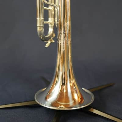 Bach Stradivarius 180S-37 Trumpet w/Case - Used image 9