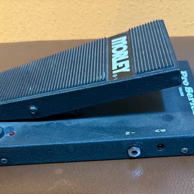 Morley Pro Series Volume Pedal - Black image 3