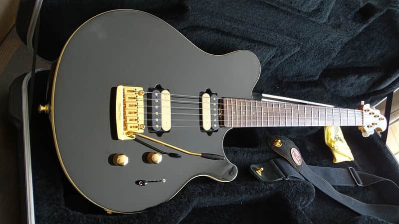 Music Man Axis Super Sport Limited Edition 2006 Black/Gold image 1