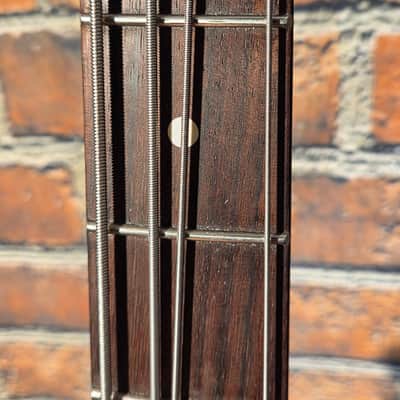 Fender 2019 American Performer Jazz Bass Rosewood Fretboard 3-Tone Sunburst W/Hard Case image 4