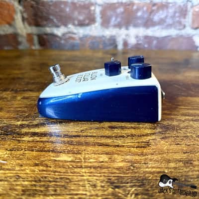 Danelectro Billionaire Billion Dollar Boost Pedal *USED* (2010s - Cream / Blue) image 6