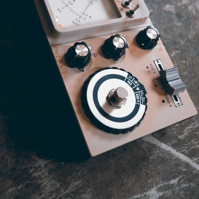 ISO 1000 Germanium Guitar Fuzz (two transistors AC 127 / AC 125) Fanta Studio image 6