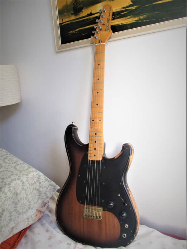 Ibanez Roadstar II 1983 vintage strat guitar JAPAN solid Ash