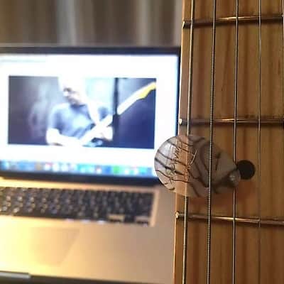 Good Quality Xylonite Guitar Pick-pink floyd 5-pick set image 1
