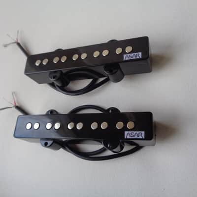 Set of handmade passive pickups (J style) with Neodymium magnets for five-string electric bass image 3