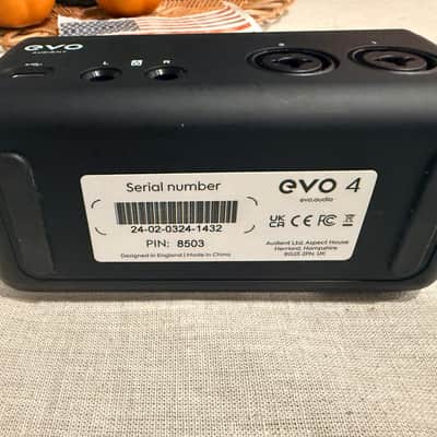 Audient EVO 4 USB Audio Interface 2020 - Black image 3