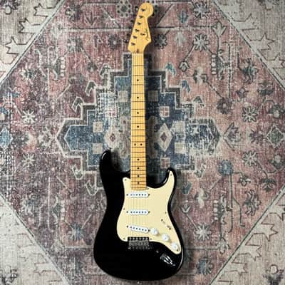 2005 Fender Eric Clapton Stratocaster Signature Artist Series Blackie Black Electric Guitar W/ Original Tweed Hardshell Case! image 5