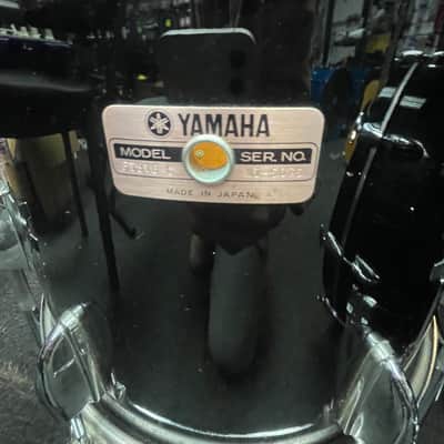 Yamaha Tour Custom 4-piece Shell Pack - Black Lacquer 1980's image 5