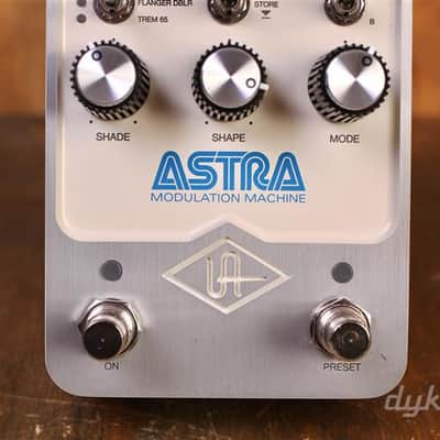 Immagine Universal Audio UAFX Astra Modulation Machine - 5