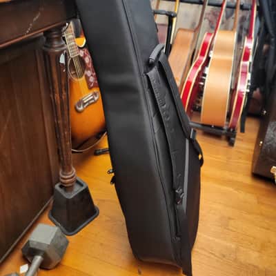 Eastman AC122-2CE Deluxe Grand Auditorium A-E Guitar image 15