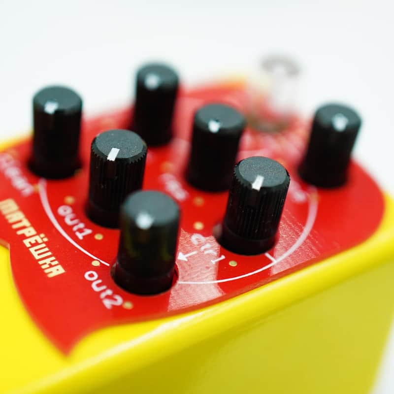Bananana Matryoshka Bass Synth Pedal | Reverb