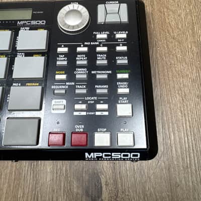 Akai MPC500 Music Production Center 2006 - 2013 - Black image 2
