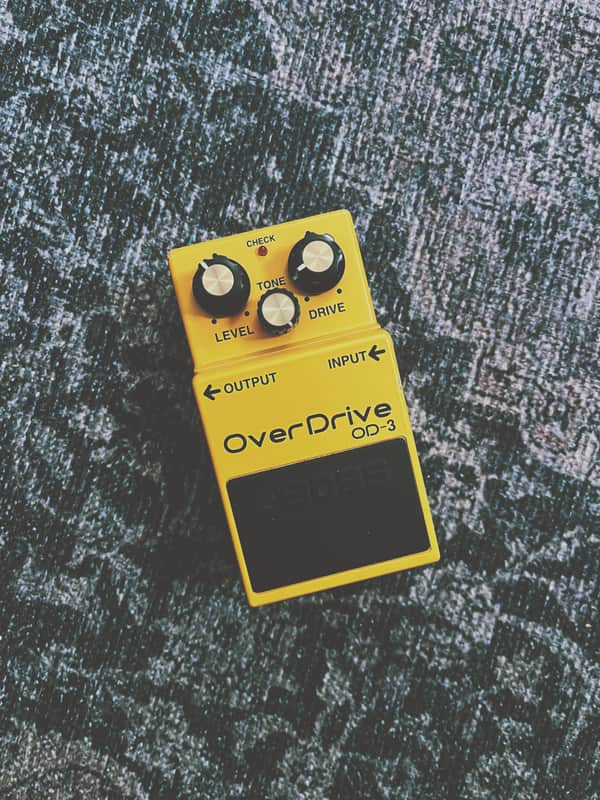 Boss OD-3 OverDrive (Silver Label) 1997 - Present - Yellow image 1