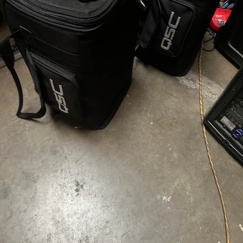 2010s QSC K8.2 2-Way 2000-Watt 8″ Active Loudspeaker Black