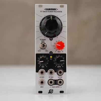 XAOC Kamieniec 1977 Analog Resonant Phase Rotator Eurorack Module #58948 image 2