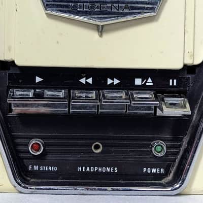 Cicena Classic Overdrive 261 Portable AM/FM Radio Cassette Player Dashboard - Boombox image 6