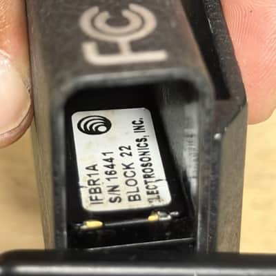 Lectrosonics IFBR1a R1a IFB Receiver – Block 22 – 563.2–588.7 MHz image 2