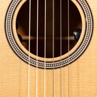 Martin 000C12-16E Nylon Acoustic/Electric Guitar with Structured Gig Bag image 9