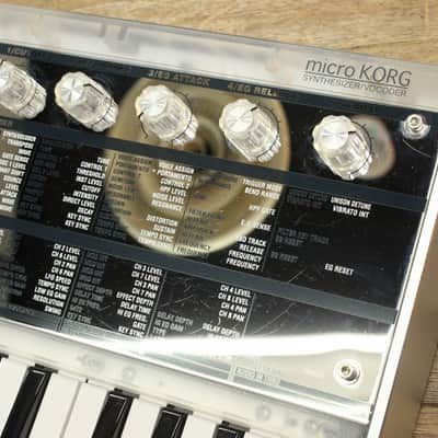 KORG microKORG Crystal [900130] (09/07) image 2