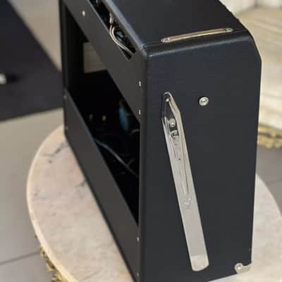 FENDER '65 Super Reverb Reissue image 9