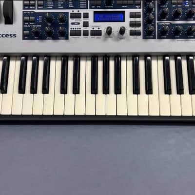 Access Virus Indigo 2 37-Key Digital Synthesizer 2002 - White image 7