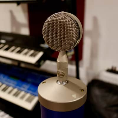 Blue Bottle Tube Mic with B6 & B0 Capsules 2010s - Blue image 12