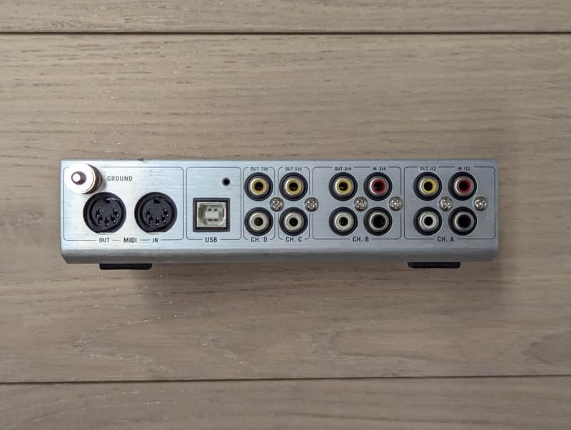 Native Instruments Audio 8 DJ image 1