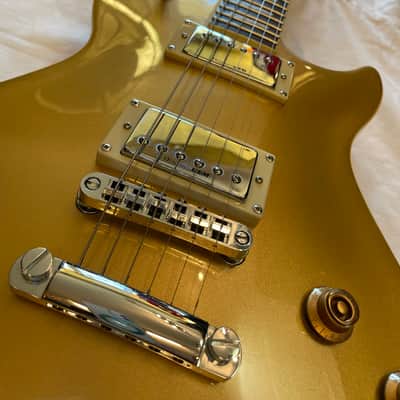 Washburn Idol WIN Series Electric Guitar, Gold Top image 4
