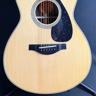 Yamaha LS16 ARE Grand Concert Acoustic-Electric Guitar Gloss Natural w/ Soft Case image 1