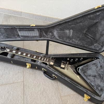 Epiphone Brent Hinds Signature Flying V Custom 2016 - 2019 - Silver Burst image 1