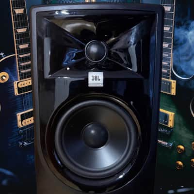JBL 305P MkII 2-Way 5" Active Nearfield Studio Monitor (Single) 2010s - Black image 1