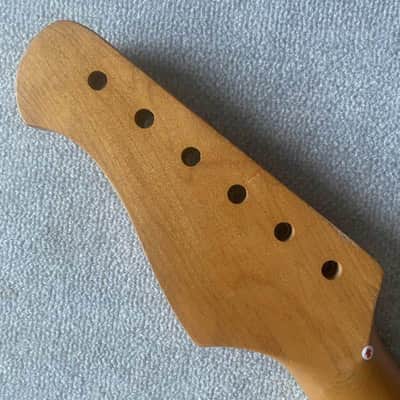 Maple Wood Guitar Strat Stratocaster Style Neck, Rosewood 21 Frets Fingerboard image 3