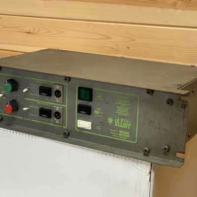 TRACE ELLIOT  RA500 Bass Guitar Power Amp image 5
