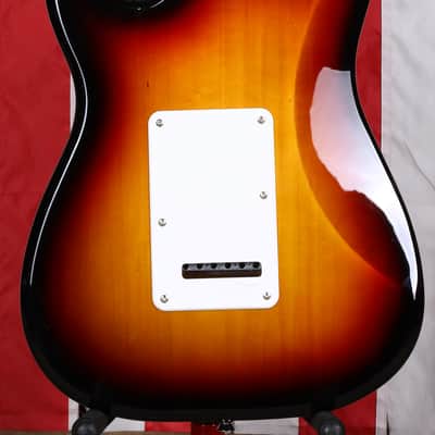 Squier Affinity Stratocaster Junior HSS - 3-Color Sunburst image 5