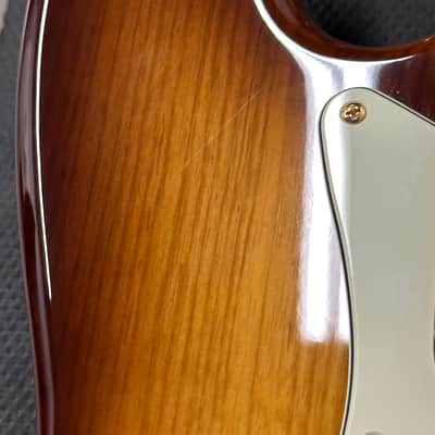 Fender 75th Anniversary Commemorative Jazz Bass (2021) - 2-Color Bourbon Burst #42694 with Original Hard Case image 11